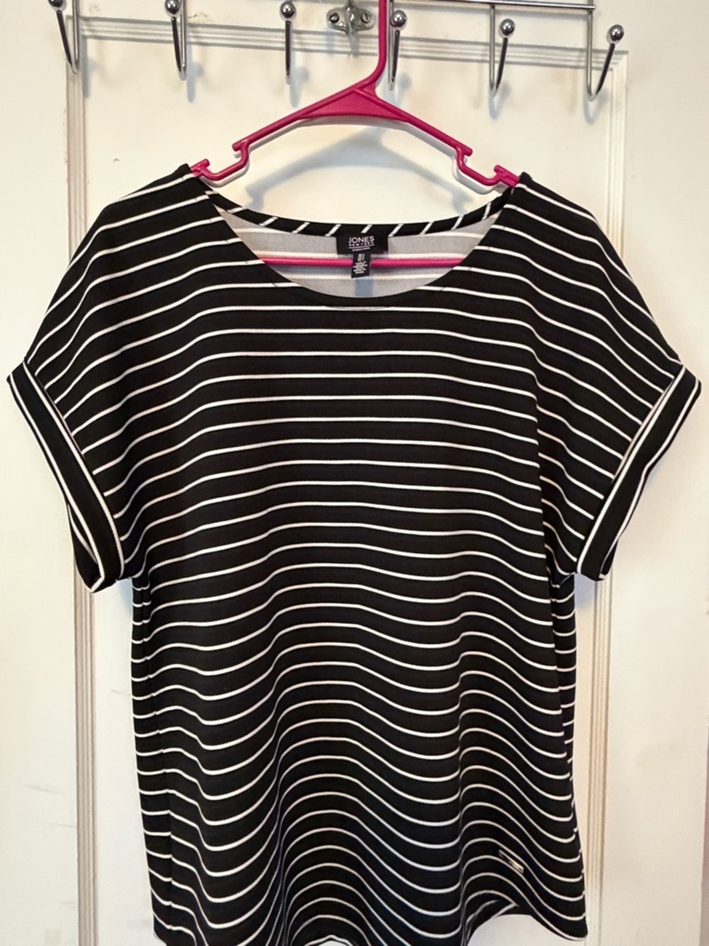 Jones New York Black and White Striped Short Sleeve Top